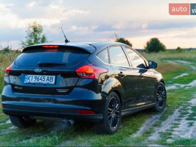 Черный Форд Фокус, объемом двигателя 2 л и пробегом 182 тыс. км за 8500 $, фото 5 на Automoto.ua