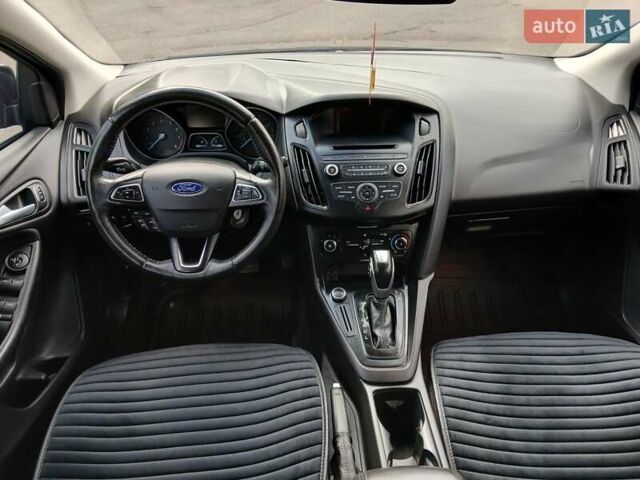 Черный Форд Фокус, объемом двигателя 2 л и пробегом 190 тыс. км за 7800 $, фото 3 на Automoto.ua