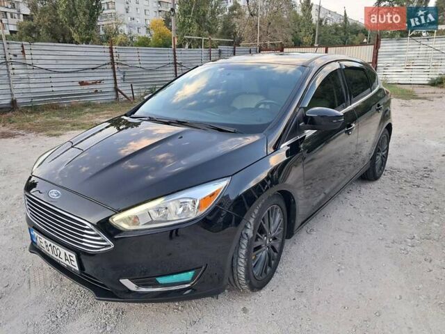 Черный Форд Фокус, объемом двигателя 2 л и пробегом 153 тыс. км за 9999 $, фото 5 на Automoto.ua