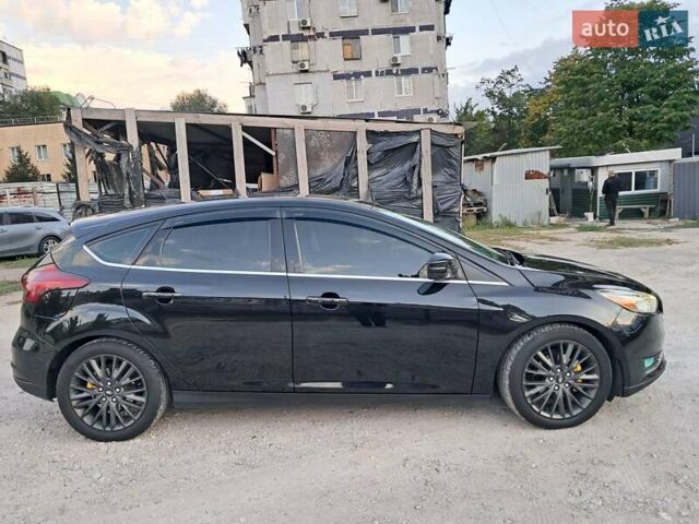 Черный Форд Фокус, объемом двигателя 2 л и пробегом 153 тыс. км за 9999 $, фото 1 на Automoto.ua