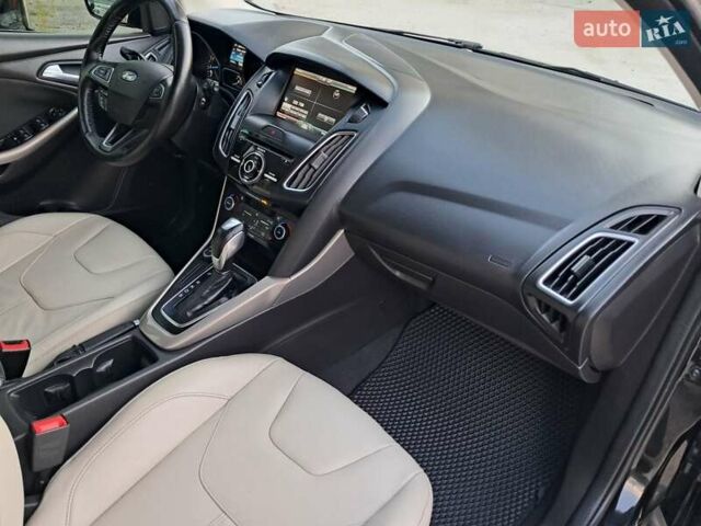 Черный Форд Фокус, объемом двигателя 2 л и пробегом 153 тыс. км за 9999 $, фото 9 на Automoto.ua