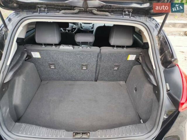 Чорний Форд Фокус, об'ємом двигуна 2 л та пробігом 191 тис. км за 9500 $, фото 50 на Automoto.ua