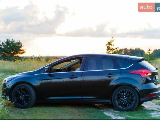 Черный Форд Фокус, объемом двигателя 2 л и пробегом 182 тыс. км за 8500 $, фото 3 на Automoto.ua