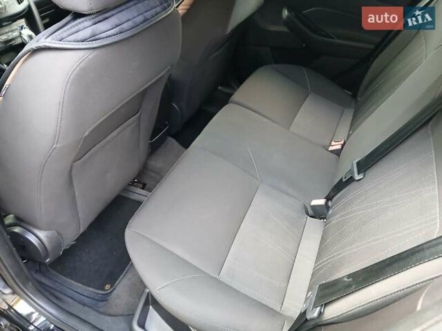 Черный Форд Фокус, объемом двигателя 2 л и пробегом 190 тыс. км за 7800 $, фото 1 на Automoto.ua