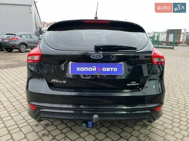 Черный Форд Фокус, объемом двигателя 2 л и пробегом 130 тыс. км за 8900 $, фото 5 на Automoto.ua