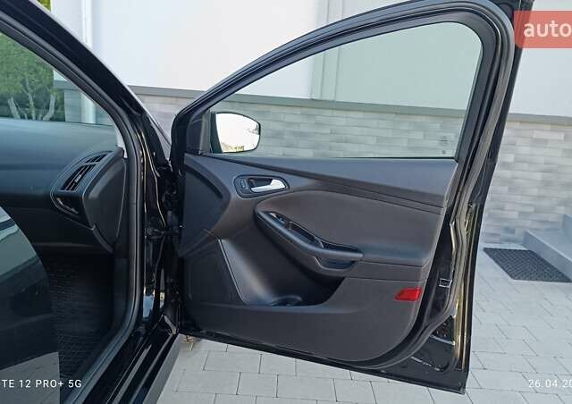 Черный Форд Фокус, объемом двигателя 2 л и пробегом 116 тыс. км за 9200 $, фото 23 на Automoto.ua