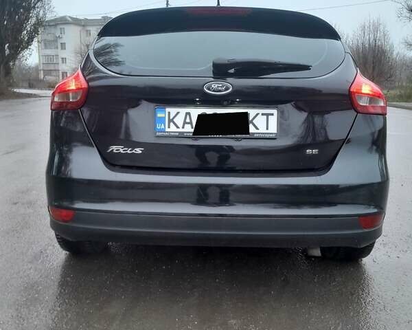 Черный Форд Фокус, объемом двигателя 2 л и пробегом 205 тыс. км за 7500 $, фото 4 на Automoto.ua