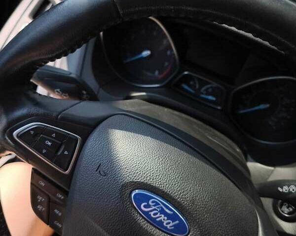 Черный Форд Фокус, объемом двигателя 2 л и пробегом 182 тыс. км за 8500 $, фото 8 на Automoto.ua