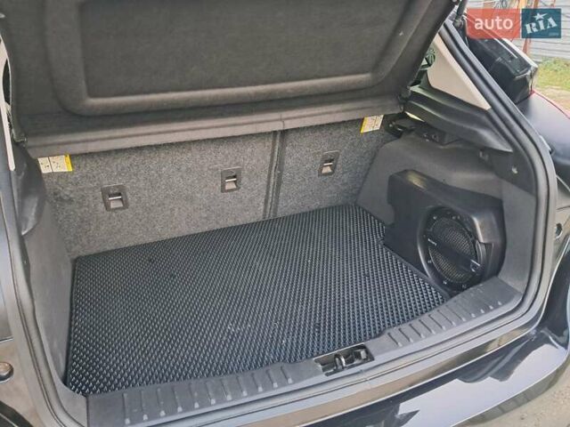 Черный Форд Фокус, объемом двигателя 2 л и пробегом 153 тыс. км за 9999 $, фото 11 на Automoto.ua