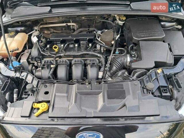Черный Форд Фокус, объемом двигателя 2 л и пробегом 153 тыс. км за 9999 $, фото 12 на Automoto.ua