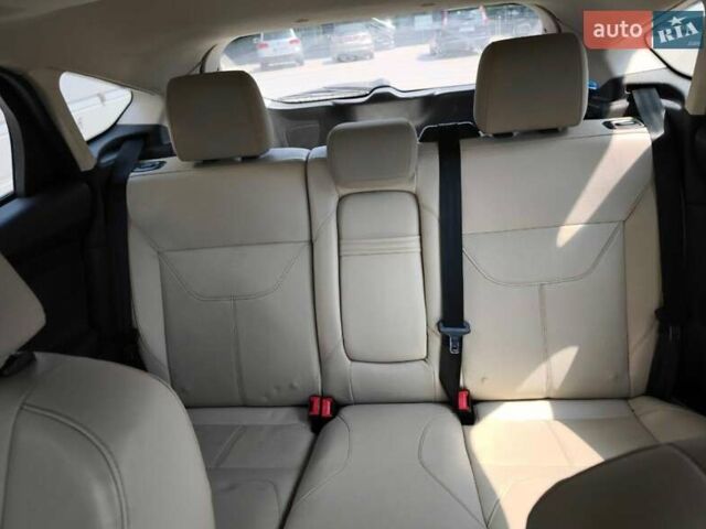 Черный Форд Фокус, объемом двигателя 2 л и пробегом 182 тыс. км за 8500 $, фото 1 на Automoto.ua