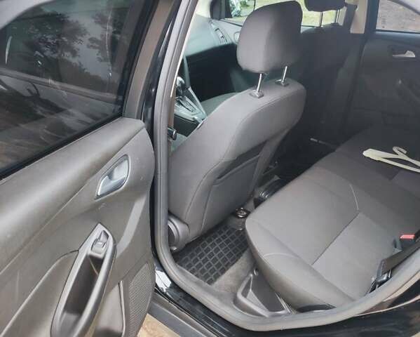 Чорний Форд Фокус, об'ємом двигуна 2 л та пробігом 191 тис. км за 9500 $, фото 59 на Automoto.ua