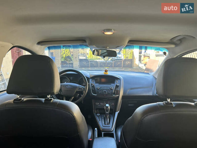 Форд Фокус 2015 в Львове на Automoto.ua Черный Форд Фокус, объемом двигателя 2 л и пробегом 140 тыс. км за 8100 $, фото 20 на Automoto.ua