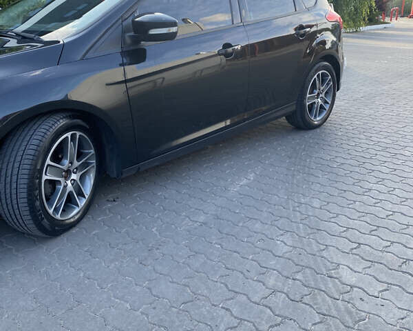 Черный Форд Фокус, объемом двигателя 2 л и пробегом 266 тыс. км за 7300 $, фото 14 на Automoto.ua