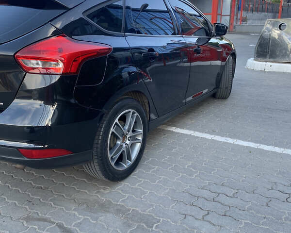 Черный Форд Фокус, объемом двигателя 2 л и пробегом 266 тыс. км за 7300 $, фото 20 на Automoto.ua