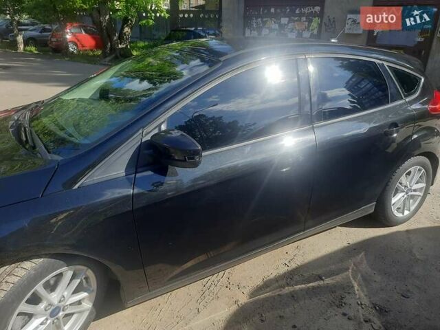 Черный Форд Фокус, объемом двигателя 2 л и пробегом 180 тыс. км за 8000 $, фото 5 на Automoto.ua