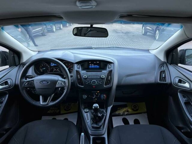 Черный Форд Фокус, объемом двигателя 2 л и пробегом 146 тыс. км за 8000 $, фото 9 на Automoto.ua