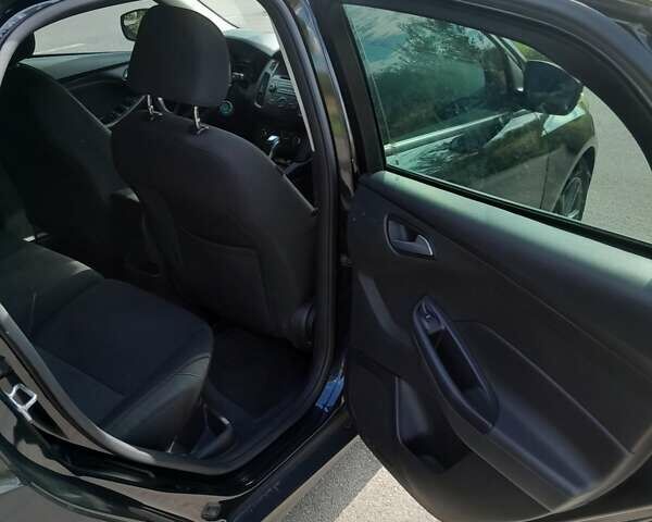 Черный Форд Фокус, объемом двигателя 2 л и пробегом 202 тыс. км за 7500 $, фото 10 на Automoto.ua