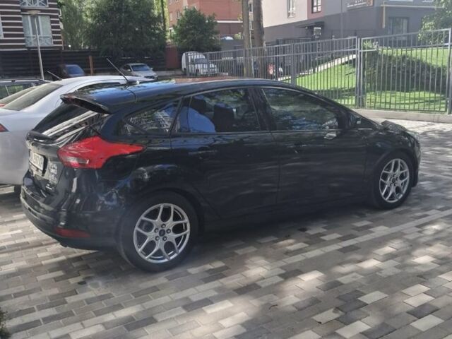 Черный Форд Фокус, объемом двигателя 2 л и пробегом 200 тыс. км за 8000 $, фото 2 на Automoto.ua