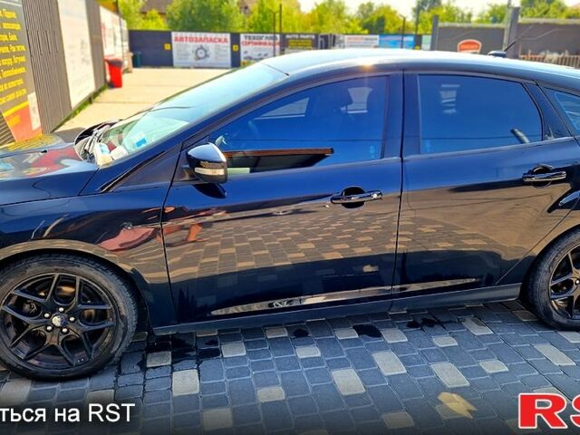 Черный Форд Фокус, объемом двигателя 2 л и пробегом 88 тыс. км за 7777 $, фото 7 на Automoto.ua