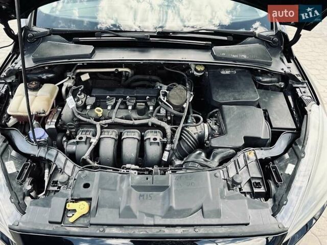 Чорний Форд Фокус, об'ємом двигуна 2 л та пробігом 175 тис. км за 11500 $, фото 4 на Automoto.ua
