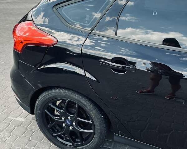 Чорний Форд Фокус, об'ємом двигуна 2 л та пробігом 175 тис. км за 11500 $, фото 11 на Automoto.ua