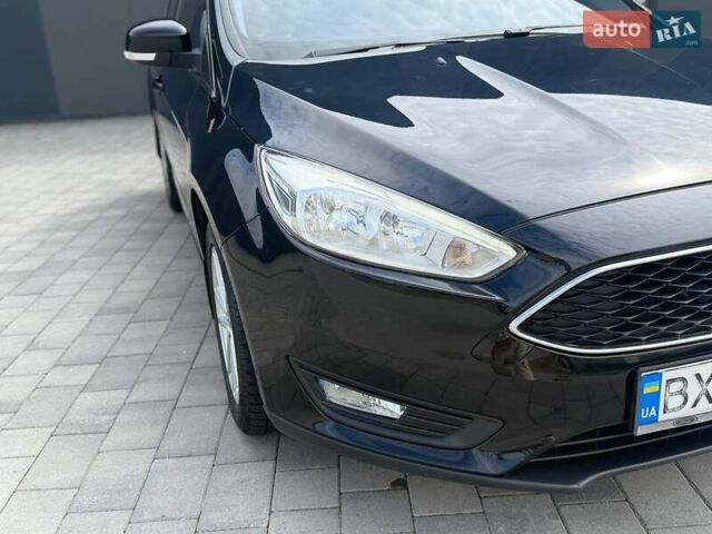 Черный Форд Фокус, объемом двигателя 1 л и пробегом 70 тыс. км за 8200 $, фото 4 на Automoto.ua