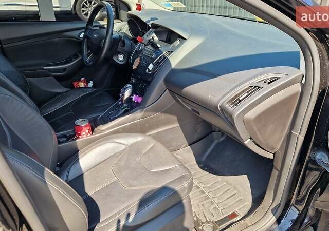 Черный Форд Фокус, объемом двигателя 2 л и пробегом 85 тыс. км за 10300 $, фото 5 на Automoto.ua