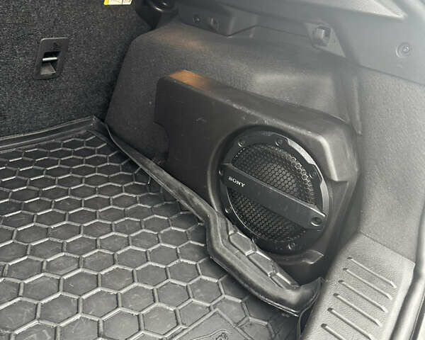 Черный Форд Фокус, объемом двигателя 2 л и пробегом 219 тыс. км за 8800 $, фото 22 на Automoto.ua