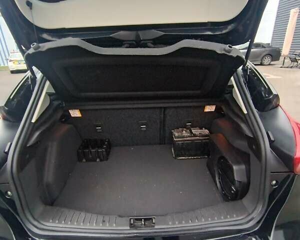 Черный Форд Фокус, объемом двигателя 2 л и пробегом 107 тыс. км за 9900 $, фото 7 на Automoto.ua