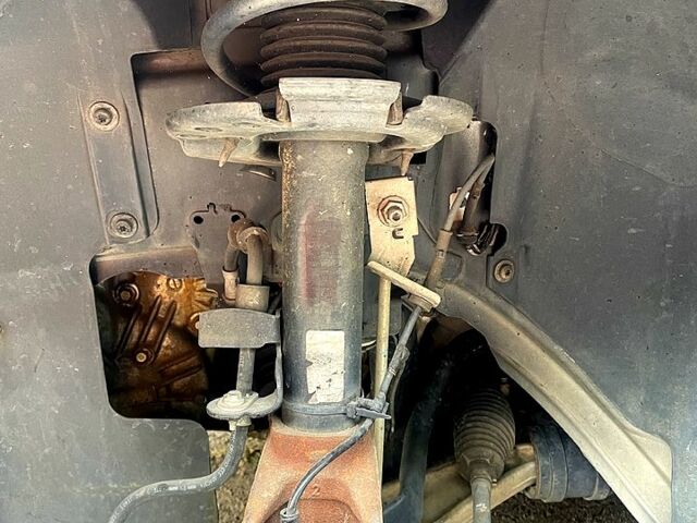 Черный Форд Фокус, объемом двигателя 2 л и пробегом 175 тыс. км за 11300 $, фото 9 на Automoto.ua