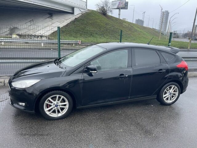 Черный Форд Фокус, объемом двигателя 1 л и пробегом 183 тыс. км за 6750 $, фото 2 на Automoto.ua