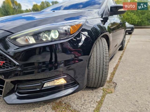 Черный Форд Фокус, объемом двигателя 2 л и пробегом 98 тыс. км за 12000 $, фото 8 на Automoto.ua