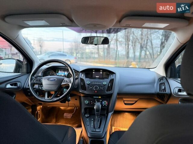 Чорний Форд Фокус, об'ємом двигуна 2 л та пробігом 145 тис. км за 7550 $, фото 49 на Automoto.ua