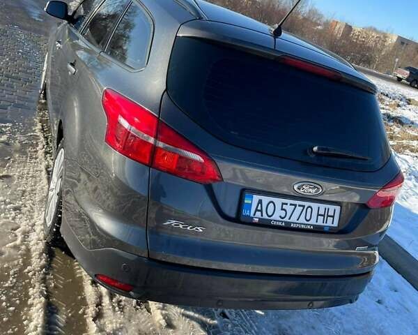 Черный Форд Фокус, объемом двигателя 1 л и пробегом 40 тыс. км за 9500 $, фото 11 на Automoto.ua