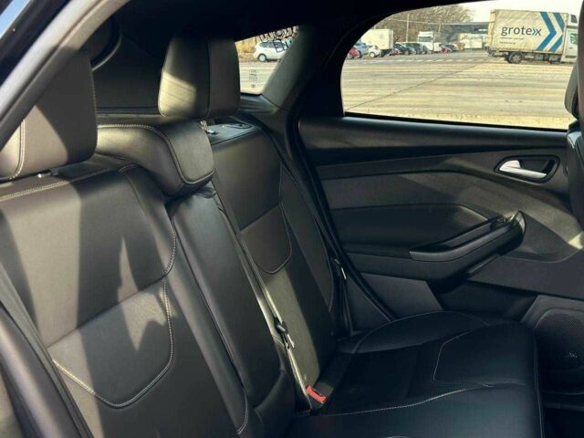 Черный Форд Фокус, объемом двигателя 2 л и пробегом 123 тыс. км за 12990 $, фото 17 на Automoto.ua