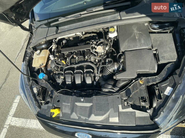 Черный Форд Фокус, объемом двигателя 2 л и пробегом 112 тыс. км за 10800 $, фото 17 на Automoto.ua