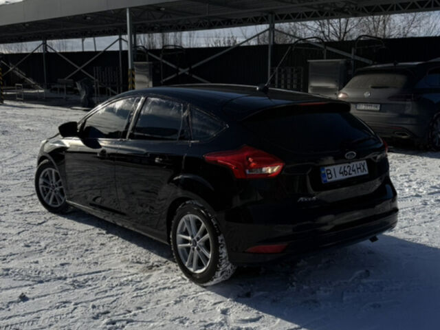 Чорний Форд Фокус, об'ємом двигуна 2 л та пробігом 138 тис. км за 9200 $, фото 8 на Automoto.ua
