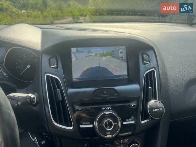 Черный Форд Фокус, объемом двигателя 2 л и пробегом 97 тыс. км за 12500 $, фото 8 на Automoto.ua