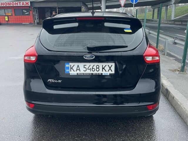 Черный Форд Фокус, объемом двигателя 1 л и пробегом 183 тыс. км за 6750 $, фото 4 на Automoto.ua