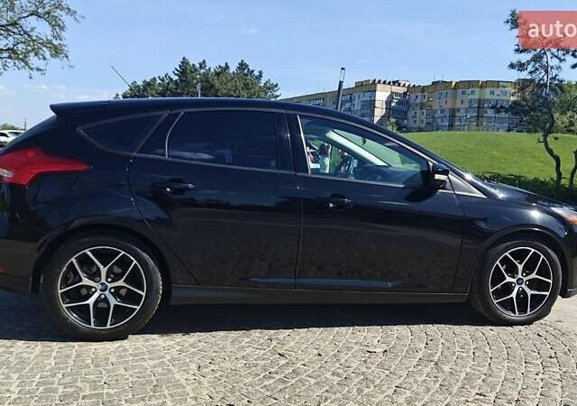 Чорний Форд Фокус, об'ємом двигуна 2 л та пробігом 114 тис. км за 9800 $, фото 6 на Automoto.ua