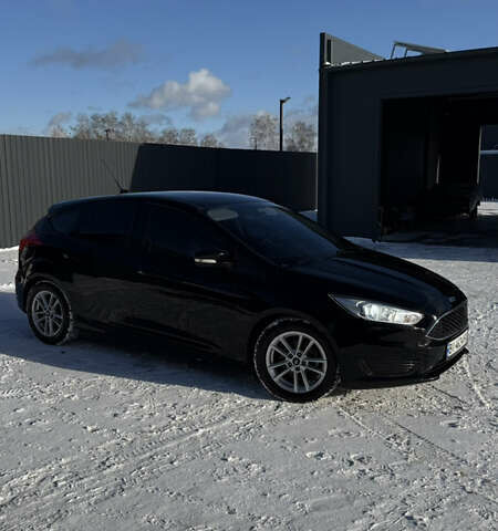 Чорний Форд Фокус, об'ємом двигуна 2 л та пробігом 138 тис. км за 10000 $, фото 3 на Automoto.ua