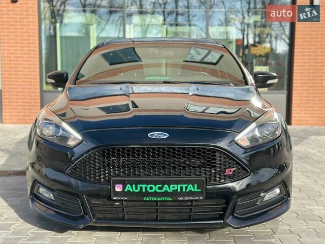 Чорний Форд Фокус, об'ємом двигуна 2 л та пробігом 123 тис. км за 12990 $, фото 2 на Automoto.ua