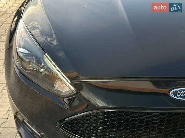 Чорний Форд Фокус, об'ємом двигуна 2 л та пробігом 123 тис. км за 12990 $, фото 21 на Automoto.ua