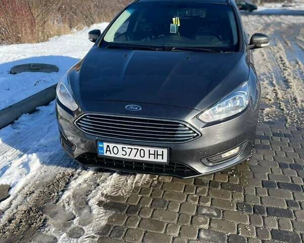 Черный Форд Фокус, объемом двигателя 1 л и пробегом 40 тыс. км за 9500 $, фото 4 на Automoto.ua