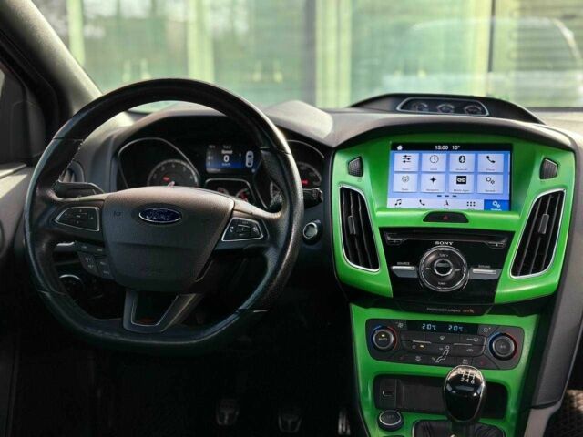 Черный Форд Фокус, объемом двигателя 2 л и пробегом 123 тыс. км за 12990 $, фото 21 на Automoto.ua