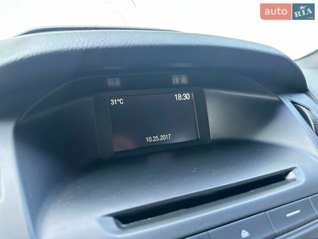Чорний Форд Фокус, об'ємом двигуна 2 л та пробігом 93 тис. км за 9700 $, фото 19 на Automoto.ua