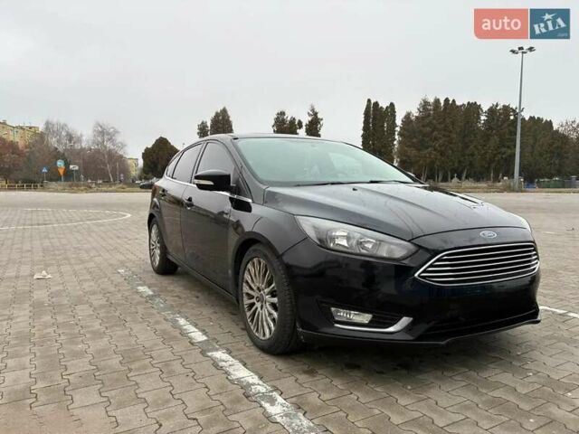 Чорний Форд Фокус, об'ємом двигуна 2 л та пробігом 123 тис. км за 9300 $, фото 1 на Automoto.ua