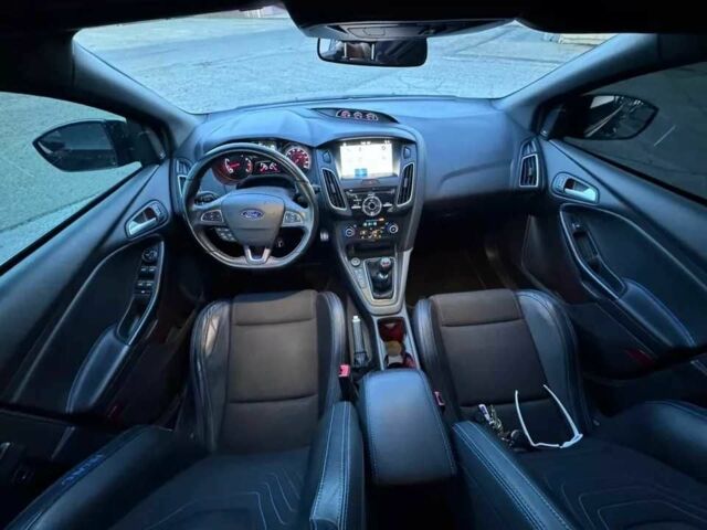 Чорний Форд Фокус, об'ємом двигуна 2.3 л та пробігом 42 тис. км за 5850 $, фото 10 на Automoto.ua