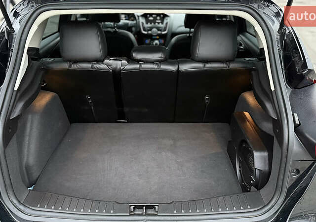 Черный Форд Фокус, объемом двигателя 2 л и пробегом 139 тыс. км за 8700 $, фото 10 на Automoto.ua